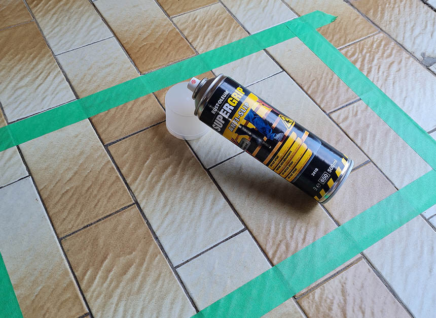 Sprej proti drsenju SuperGrip